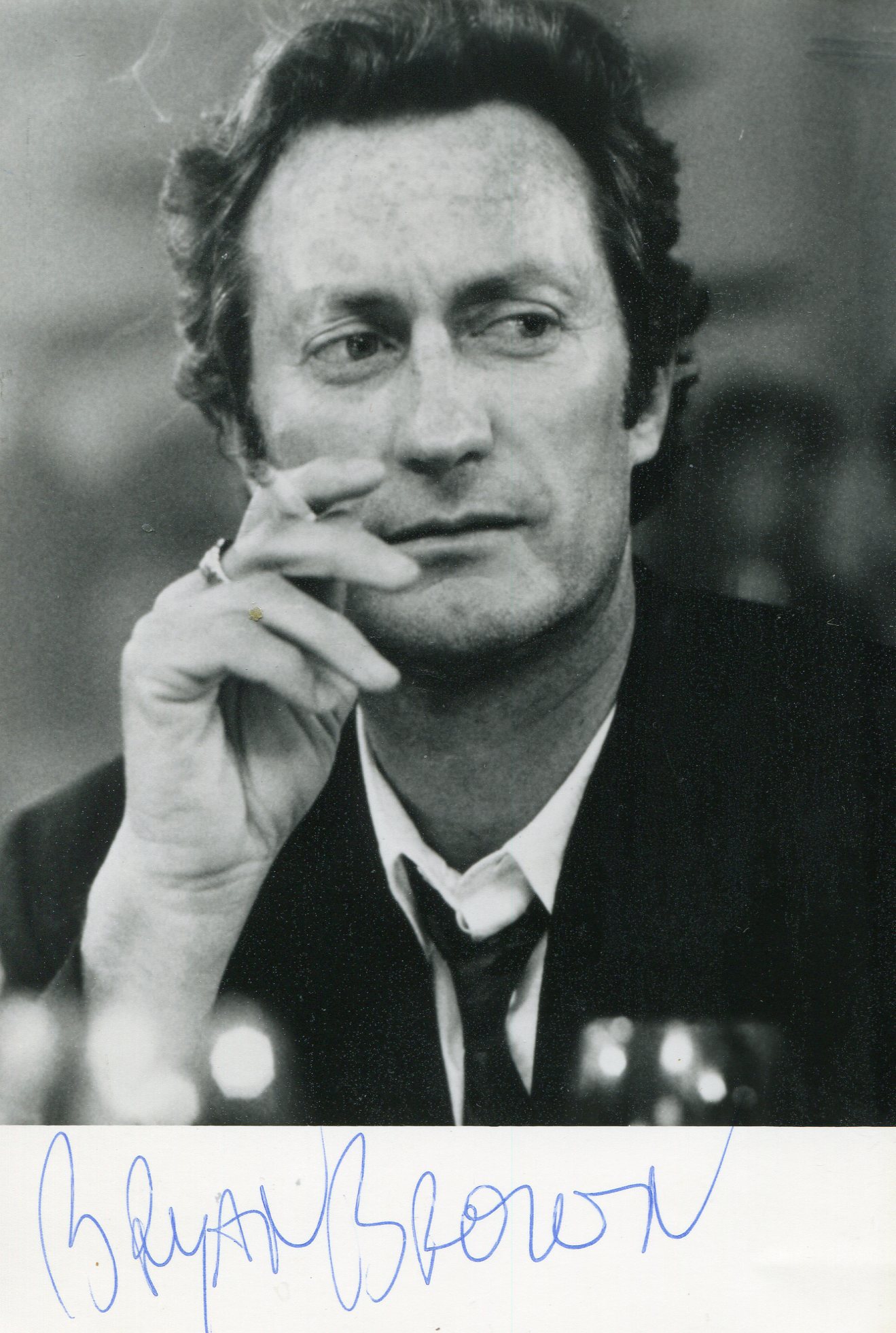 Bryan Brown - Movies & Autographed Portraits Through The Decades