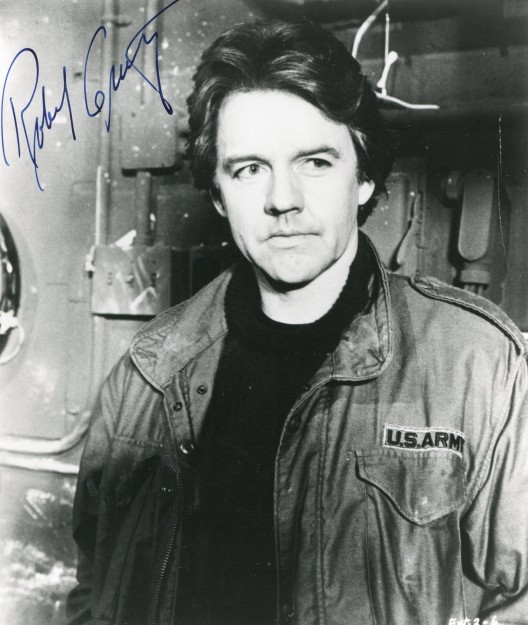 Robert Ginty Liam Bluett