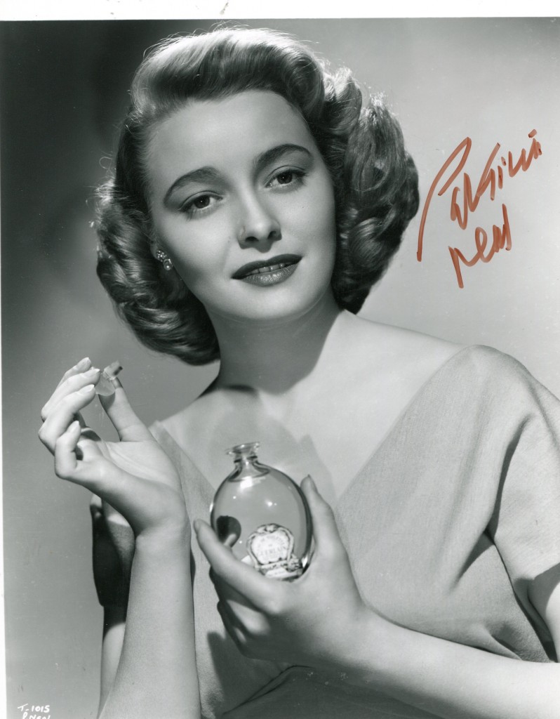 Patricia Neal – Movies & Autographed Portraits Through The Decades