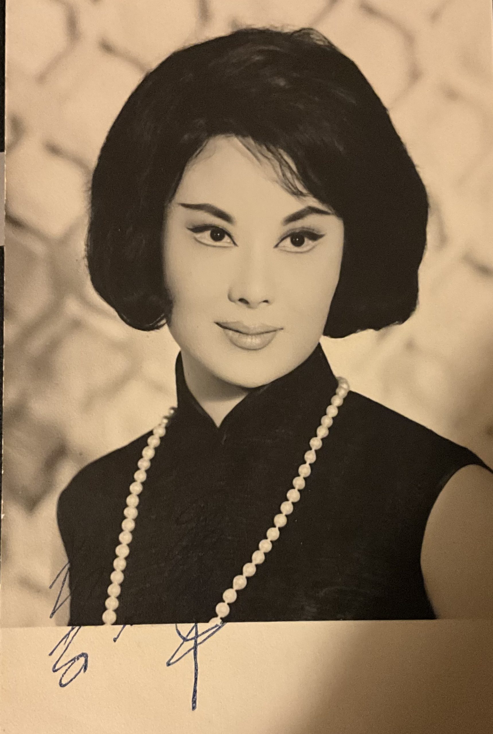 Li Hua Li Movies & Autographed Portraits Through The Decades
