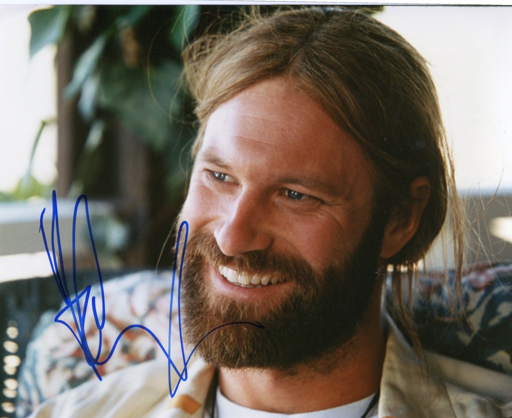 Aaron Eckhart Movies & Autographed Portraits Through The Decades